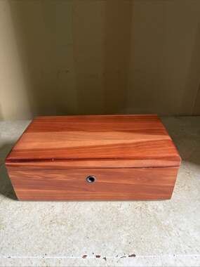 Lane Salesman Sample Cedar Chest 9” X 5” X 3.5”